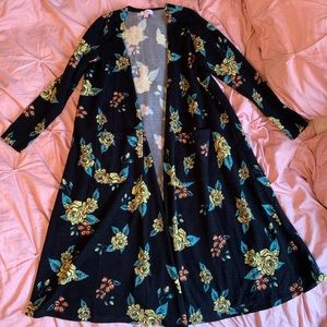 LuLaRoe floral sarah size medium